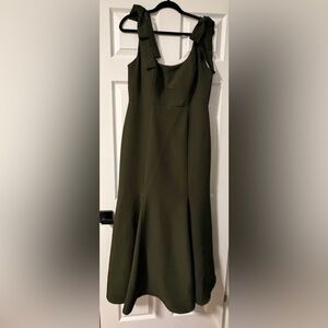 Nicole Crepe Revelry Dress